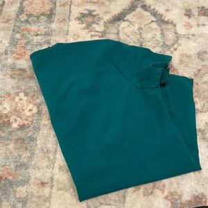 Women’s Casma Figs Scrub Top